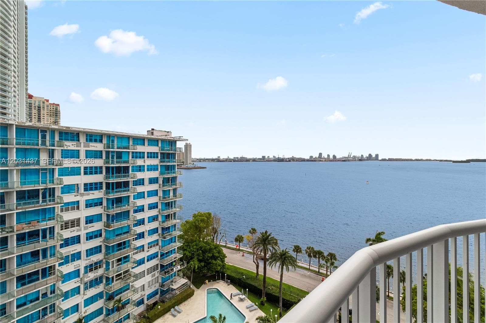1420 Brickell Bay Dr # 1405C, Miami, FL 33131 — zdjęcie 3