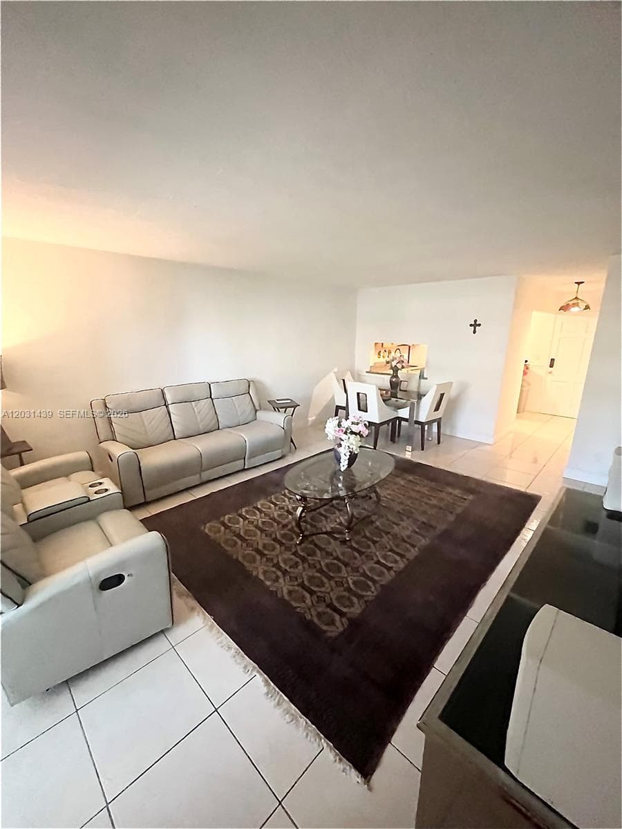 2581 N Garden Dr N # 203, Lake Worth, FL 33461 — zdjęcie 2