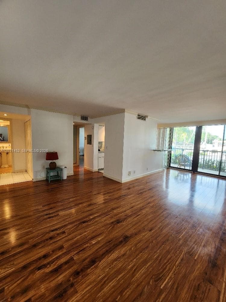 1301 River Reach Dr # 106, Fort Lauderdale, FL 33315 — zdjęcie 3