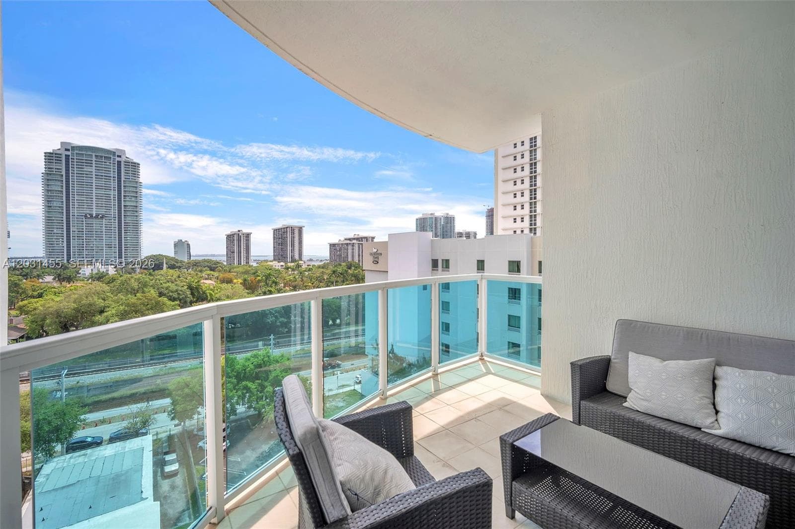 1723 SW 2nd Ave # 1001, Miami, FL 33129 — zdjęcie 4