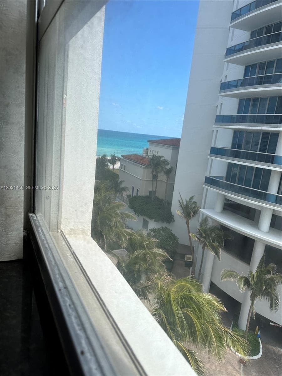 6039 Collins Ave # 728, Miami Beach, FL 33140 — zdjęcie 3
