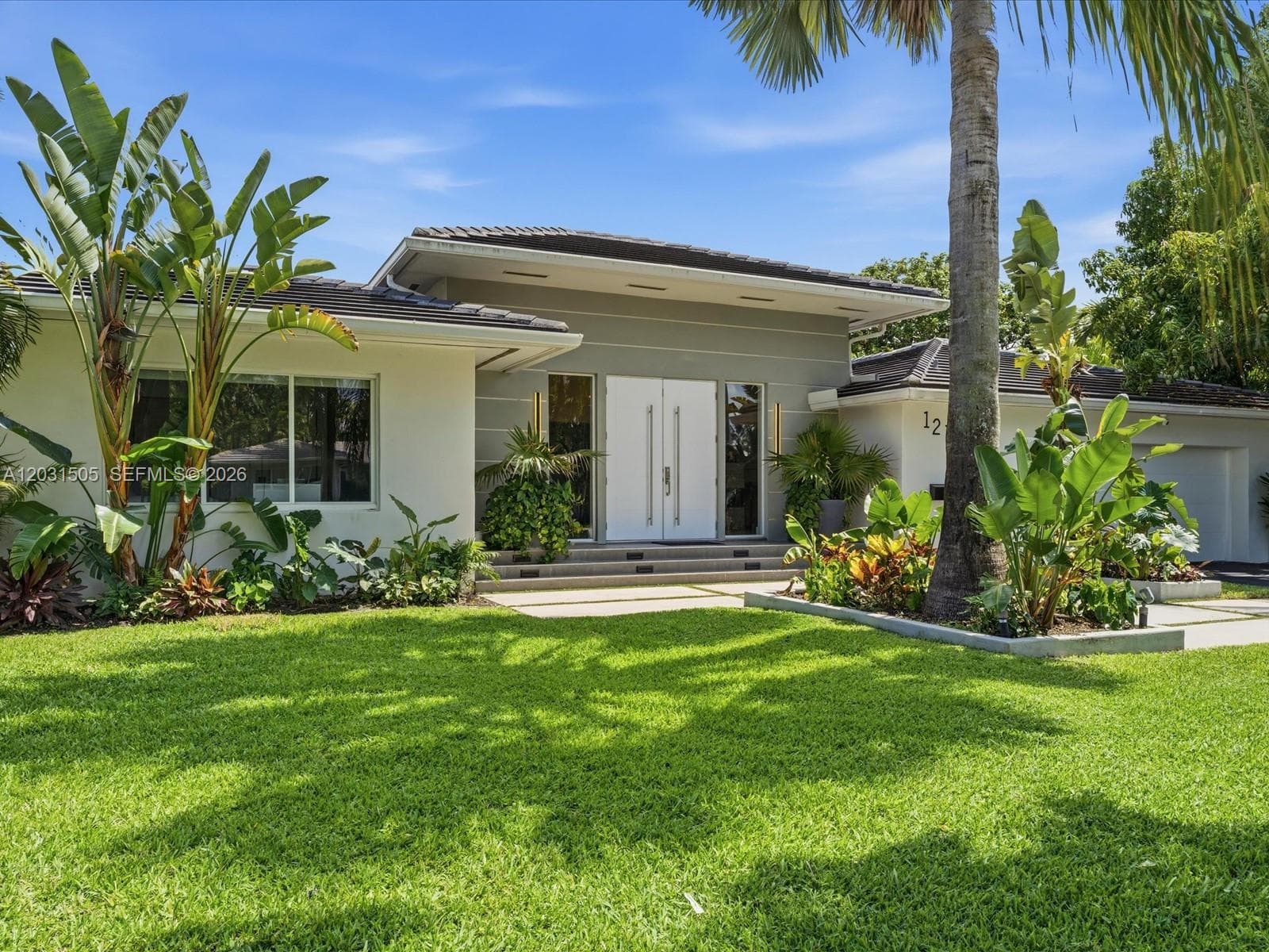 1270 NE 97th St, Miami Shores, FL 33138 — zdjęcie 2