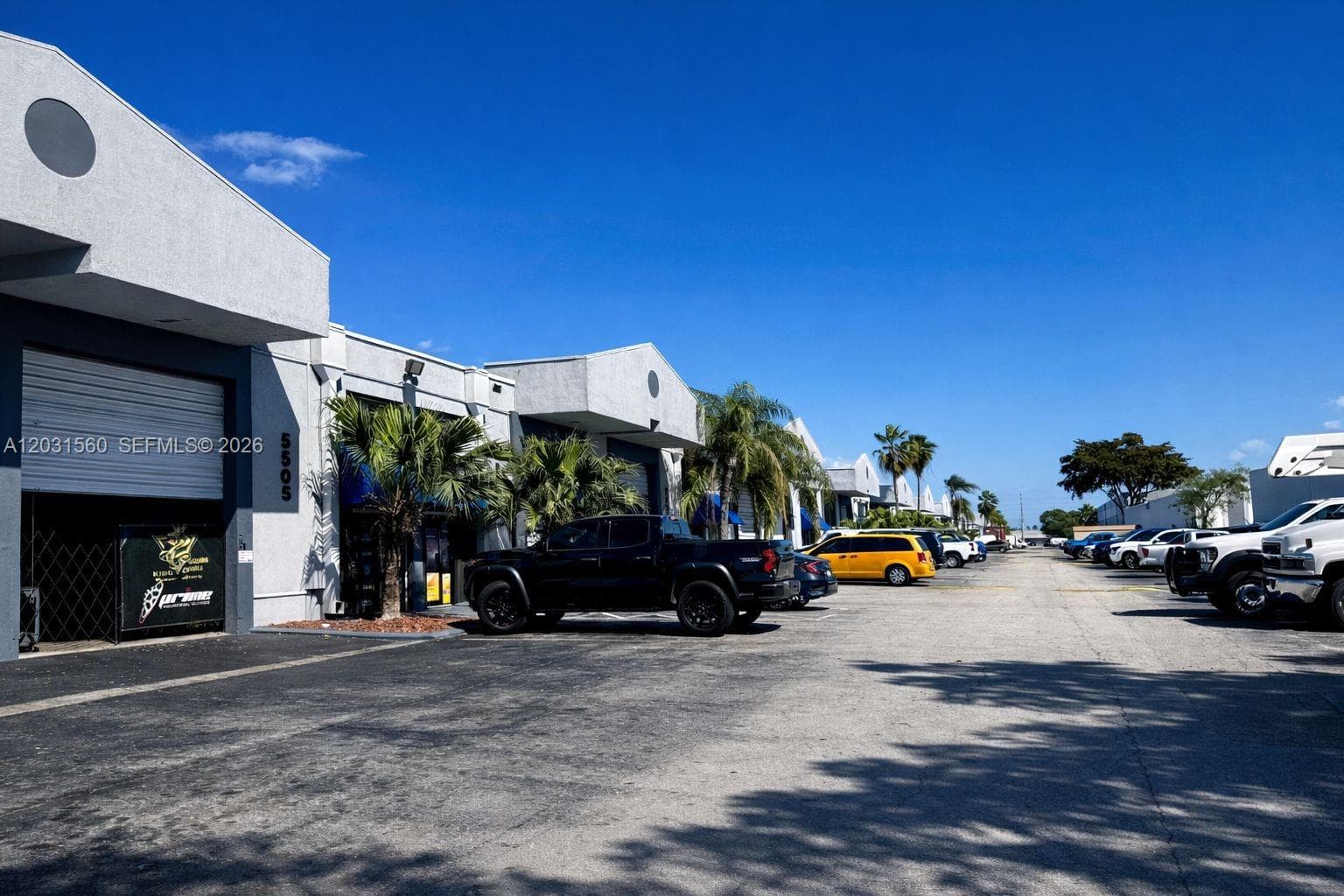 5501 NW 74th Ave # 5501, Miami, FL 33166 — zdjęcie 3