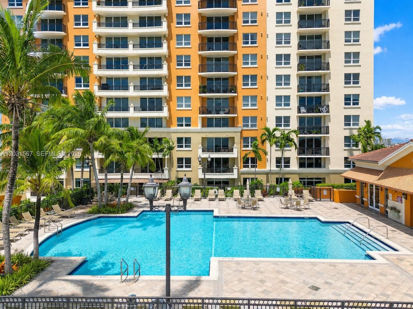 3232 SW 22nd Ter # 802, Miami, FL 33145 — zdjęcie 2