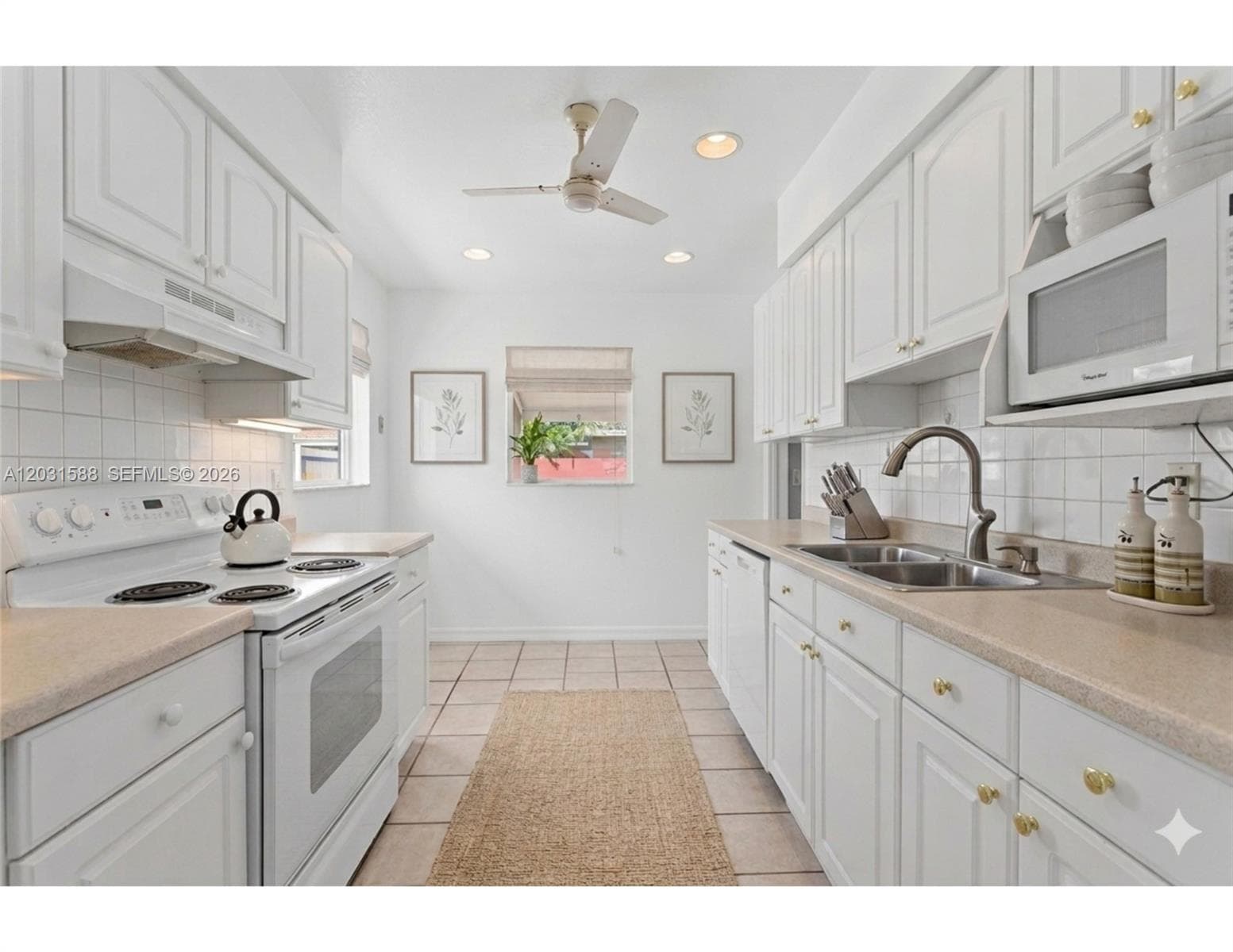 1701 NE 55th St # 1-2, Fort Lauderdale, FL 33334 — zdjęcie 4