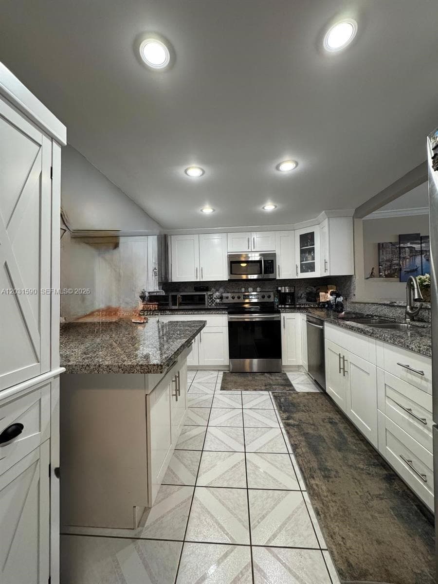 3800 S Ocean Dr # 1816 (AVAILABLE NOW), Hollywood, FL 33019 — zdjęcie 3