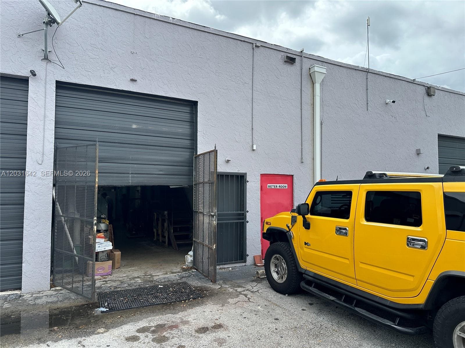 3960 W 16th Ave # 205, Hialeah, FL 33012 — zdjęcie 2