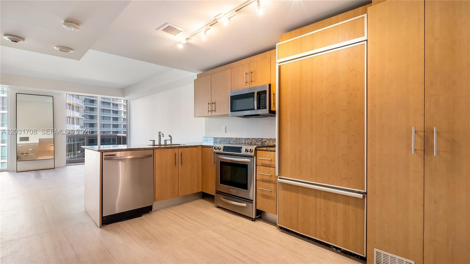 10275 Collins Ave # 905, Bal Harbour, FL 33154 — zdjęcie 3