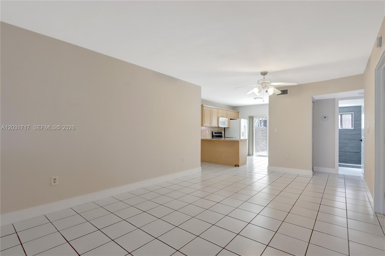 7732 W 29th Way # 102, Hialeah, FL 33018 — zdjęcie 3