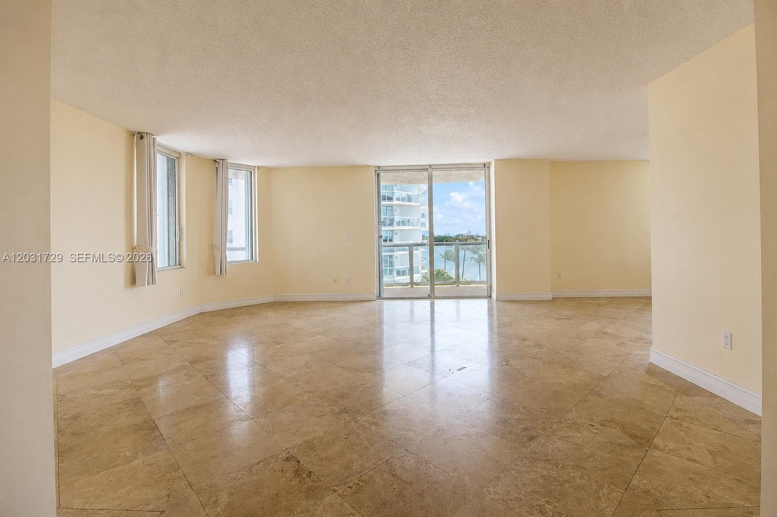 5900 Collins Ave # 601, Miami Beach, FL 33140 — zdjęcie 2