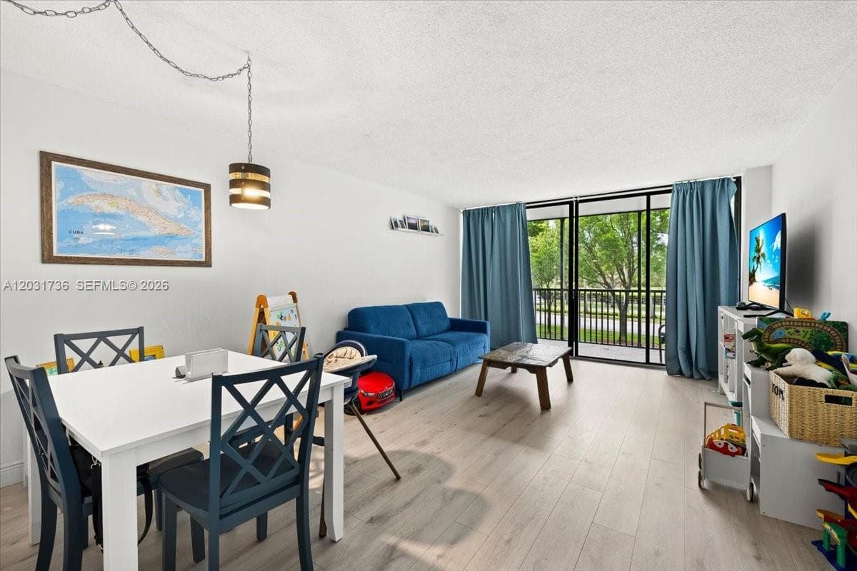 3101 N Country Club Dr # 209, Aventura, FL 33180 — zdjęcie 5