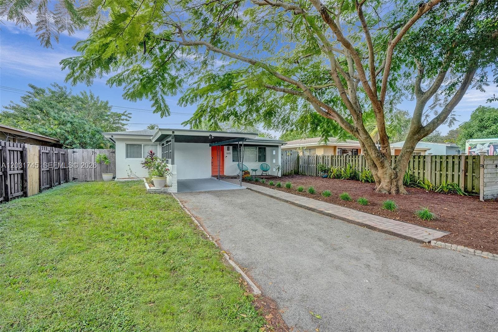 1605 NW 7th Ter, Fort Lauderdale, FL 33311 — zdjęcie 2