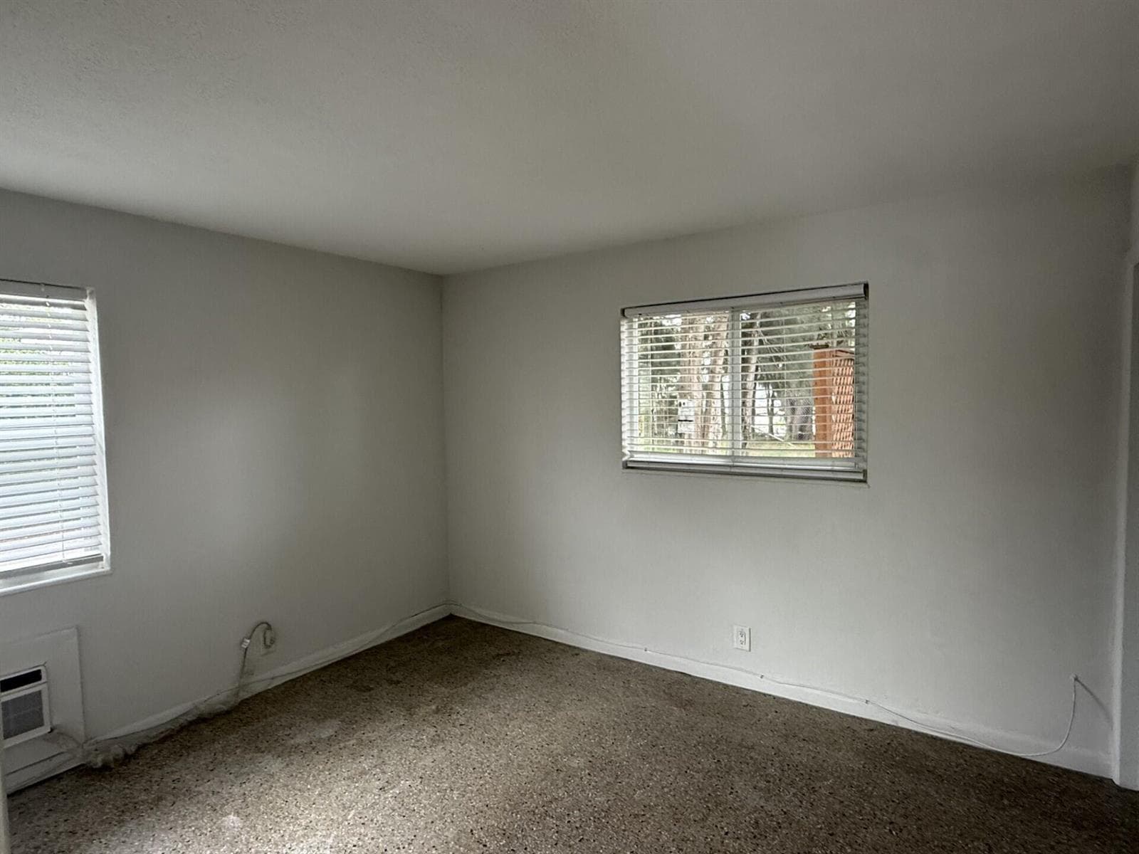 1118 N H Street # 4, FL 33460 — zdjęcie 4