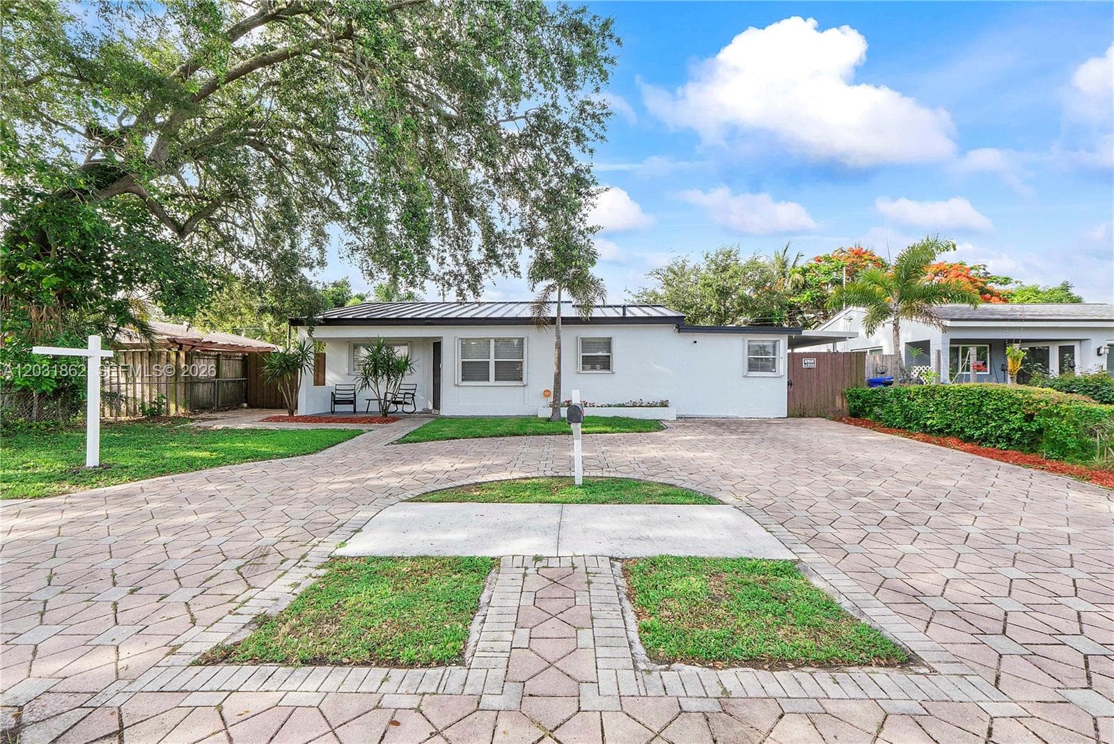 6810 Douglas St, Hollywood, FL 33024 — zdjęcie 3