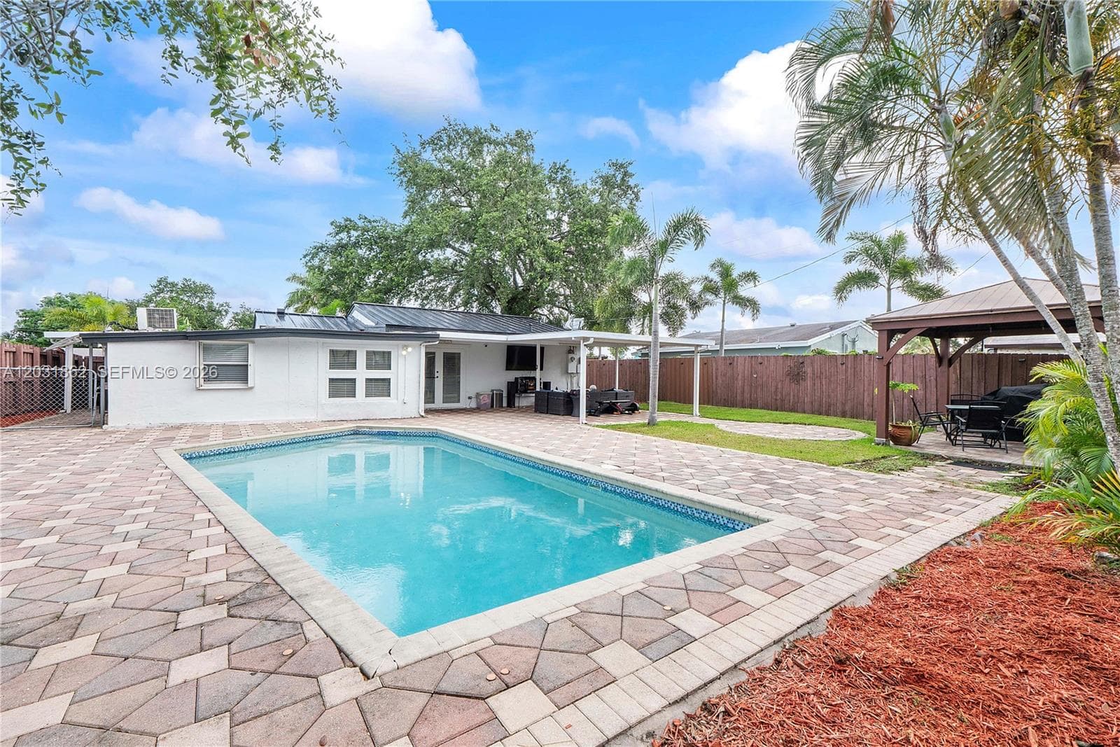 6810 Douglas St, Hollywood, FL 33024 — zdjęcie 4
