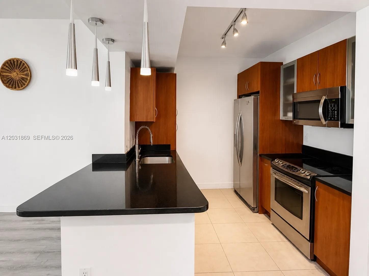 18800 NE 29th Ave # 405, Aventura, FL 33180 — zdjęcie 3