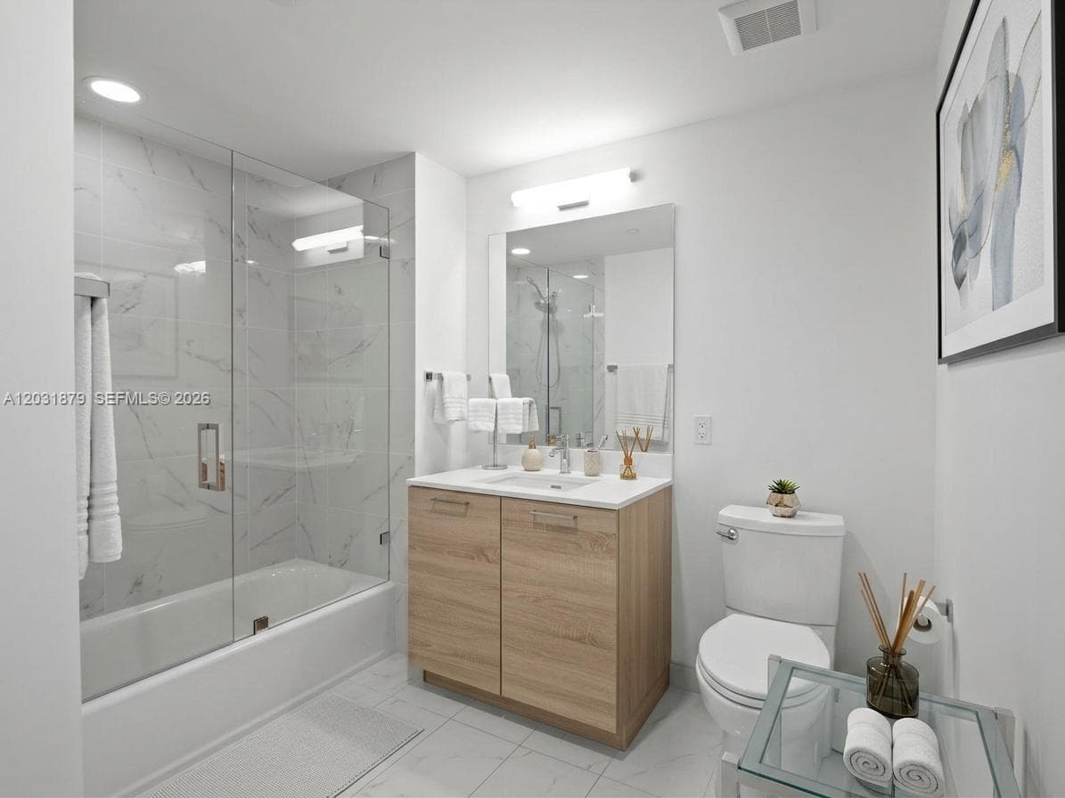 16385 Biscayne Blvd # 1615, North Miami Beach, FL 33160 — zdjęcie 5