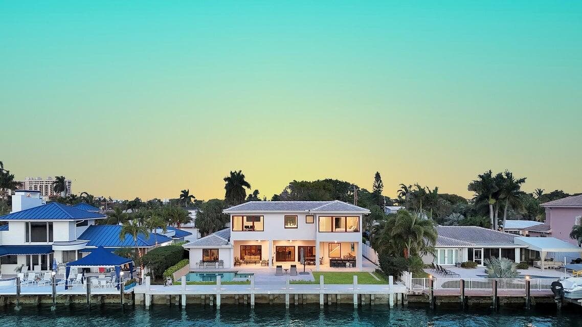 4555 W Tradewinds Avenue, Lauderdale By The Sea, FL 33308 — zdjęcie 4