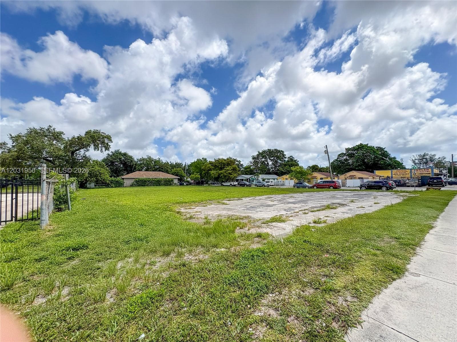 7920 NW 11th Ave, Miami, FL 33150 — zdjęcie 4