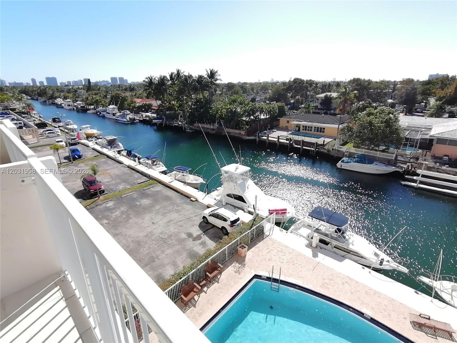 2020 NE 135th St # 506, North Miami, FL 33181 — zdjęcie 2