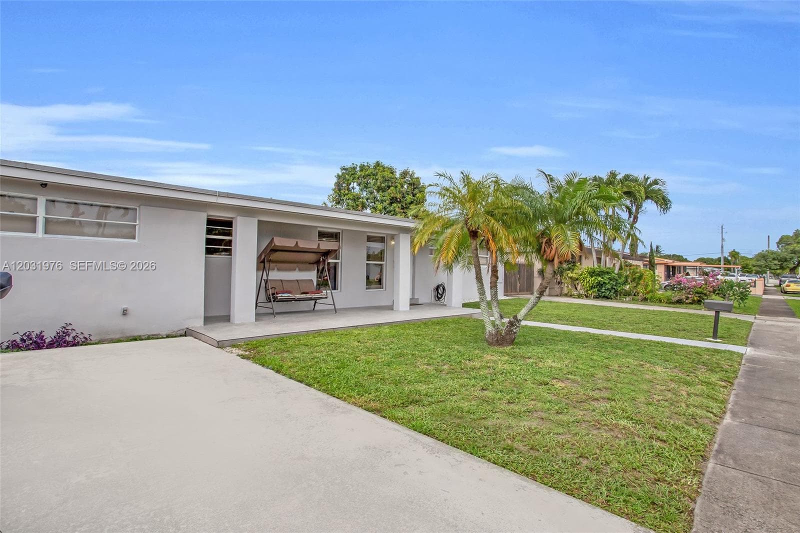 855 W 70th Pl, Hialeah, FL 33014 — zdjęcie 4