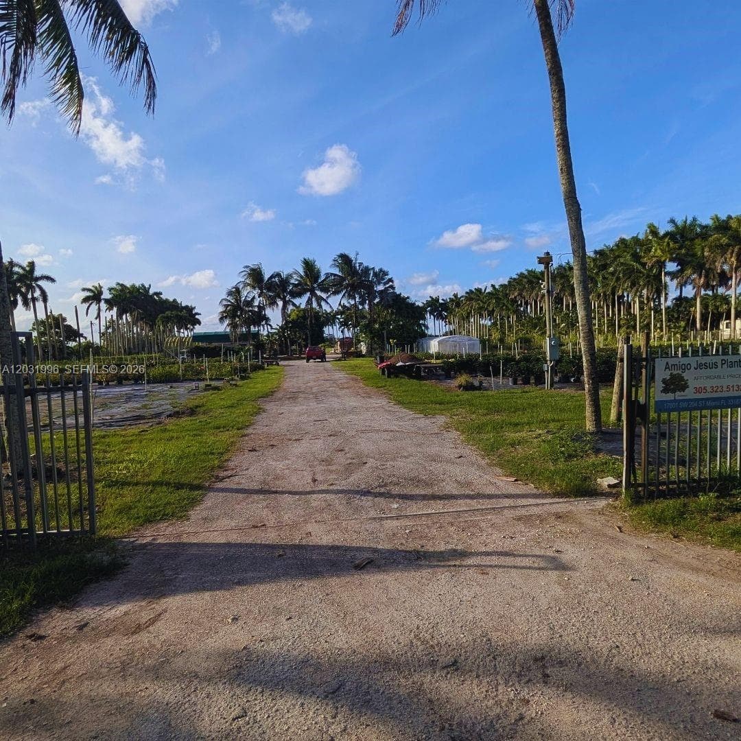 17001 SW 204th St, Miami, FL 33187 — zdjęcie 2