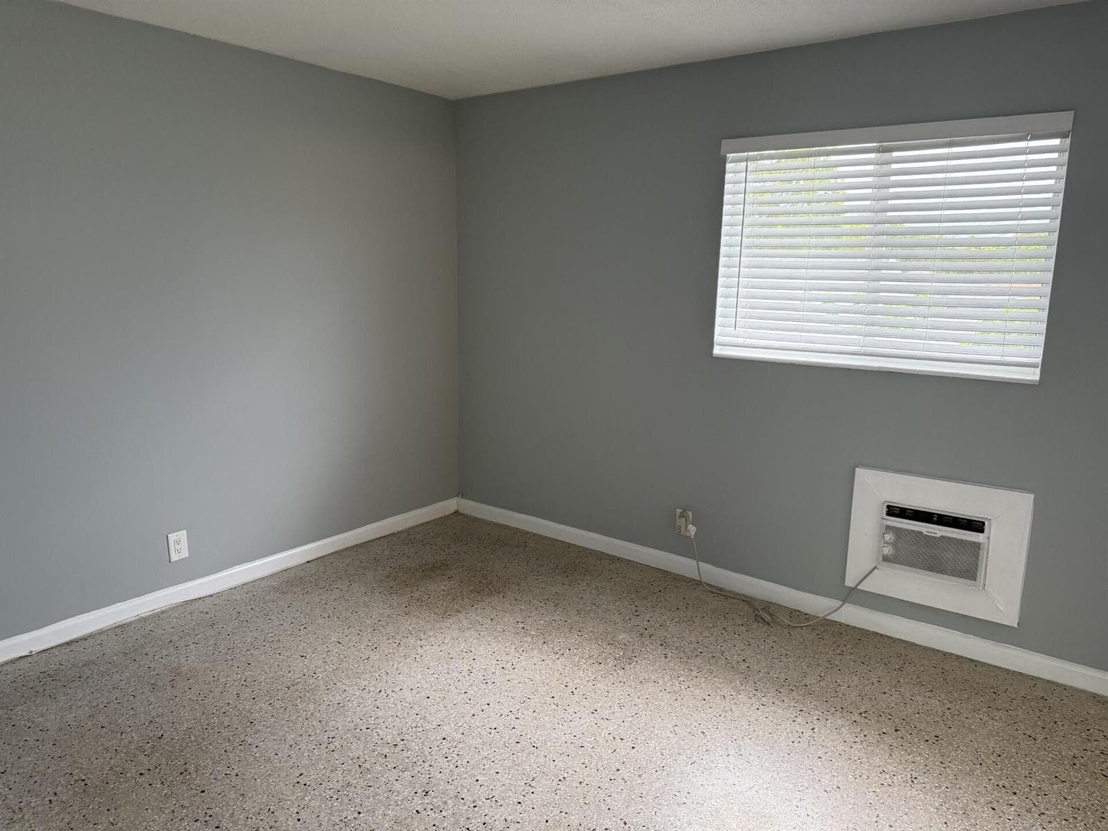 1118 N H Street # 15, FL 33460 — zdjęcie 4