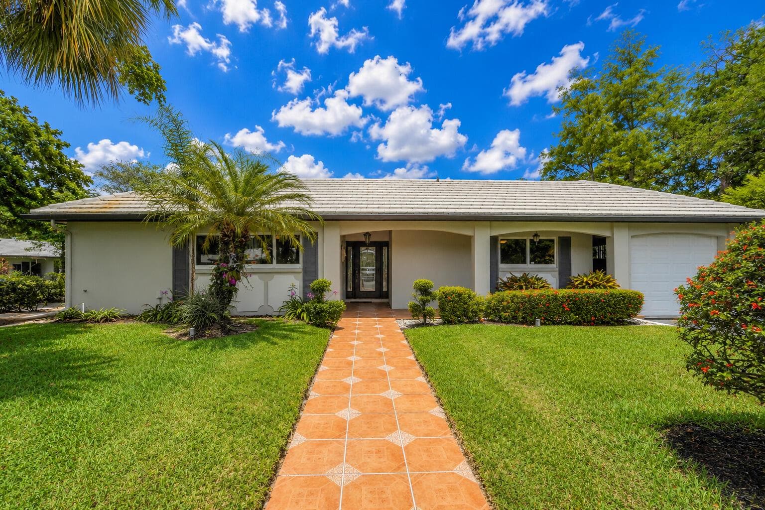 1019 E Cypress Drive, Pompano Beach, FL 33069 — zdjęcie 2