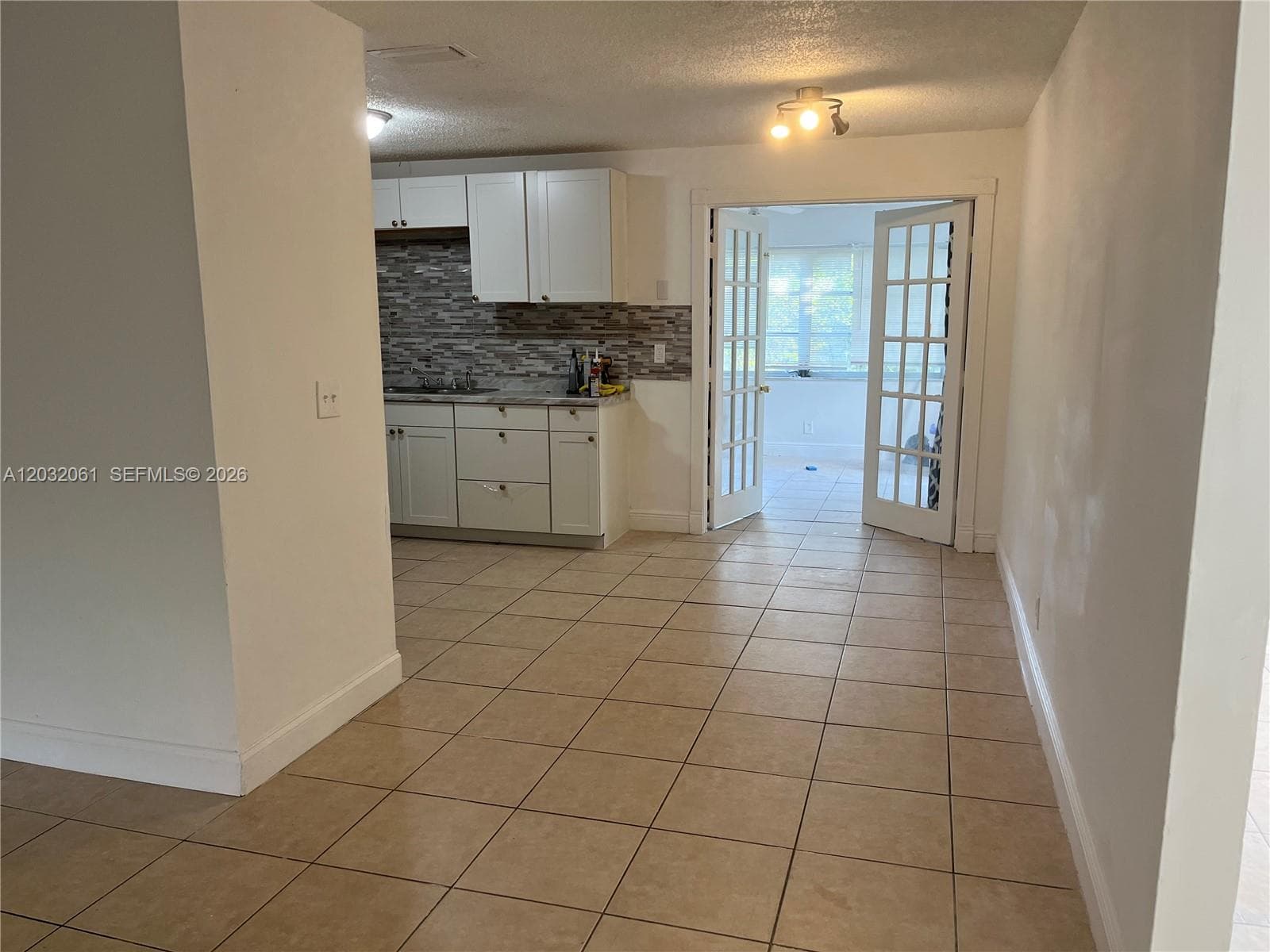5894 NW 20th St # 5894, Lauderhill, FL 33313