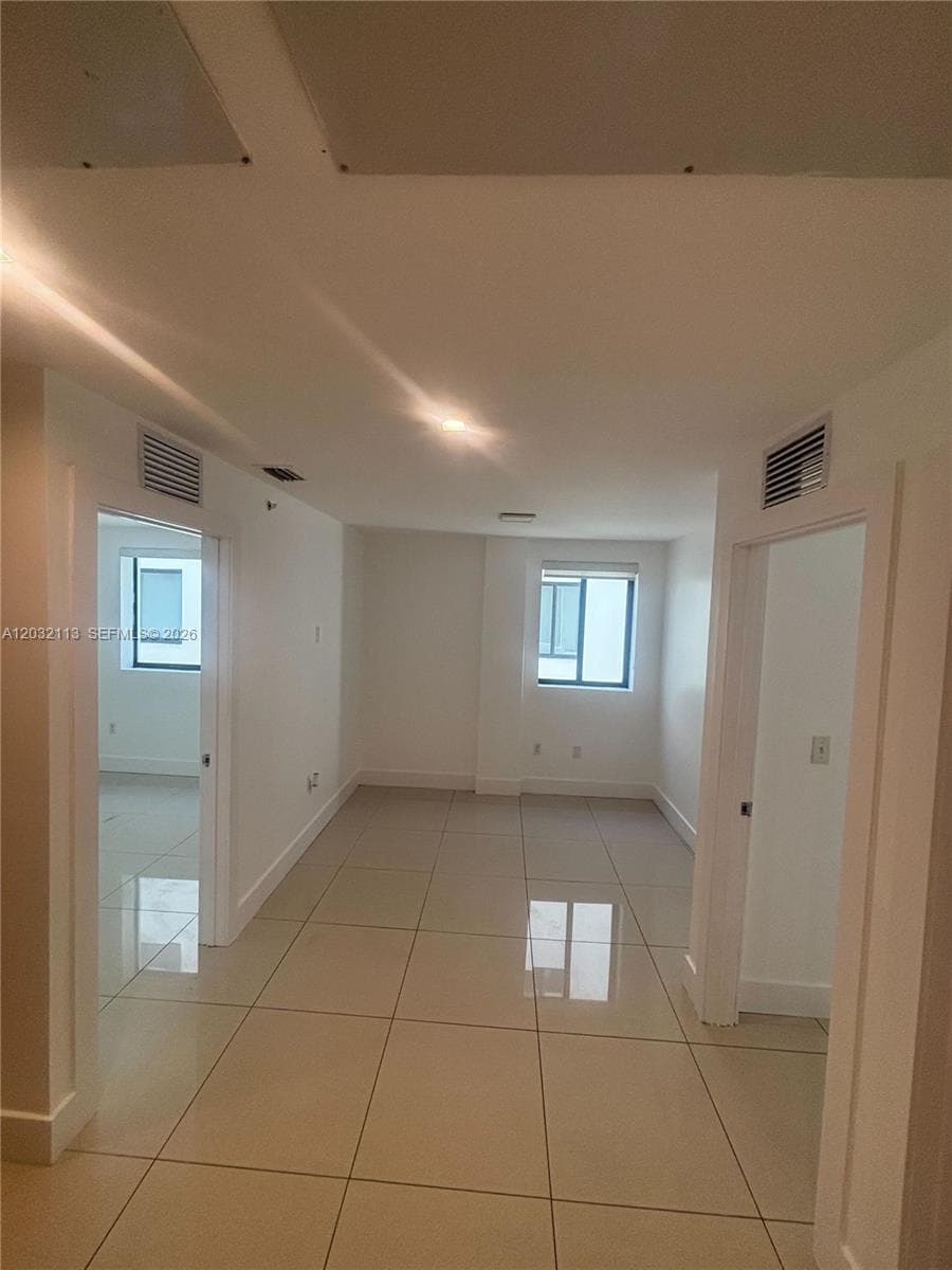 829 SW 18th Ave # 310, Miami, FL 33135 — zdjęcie 4