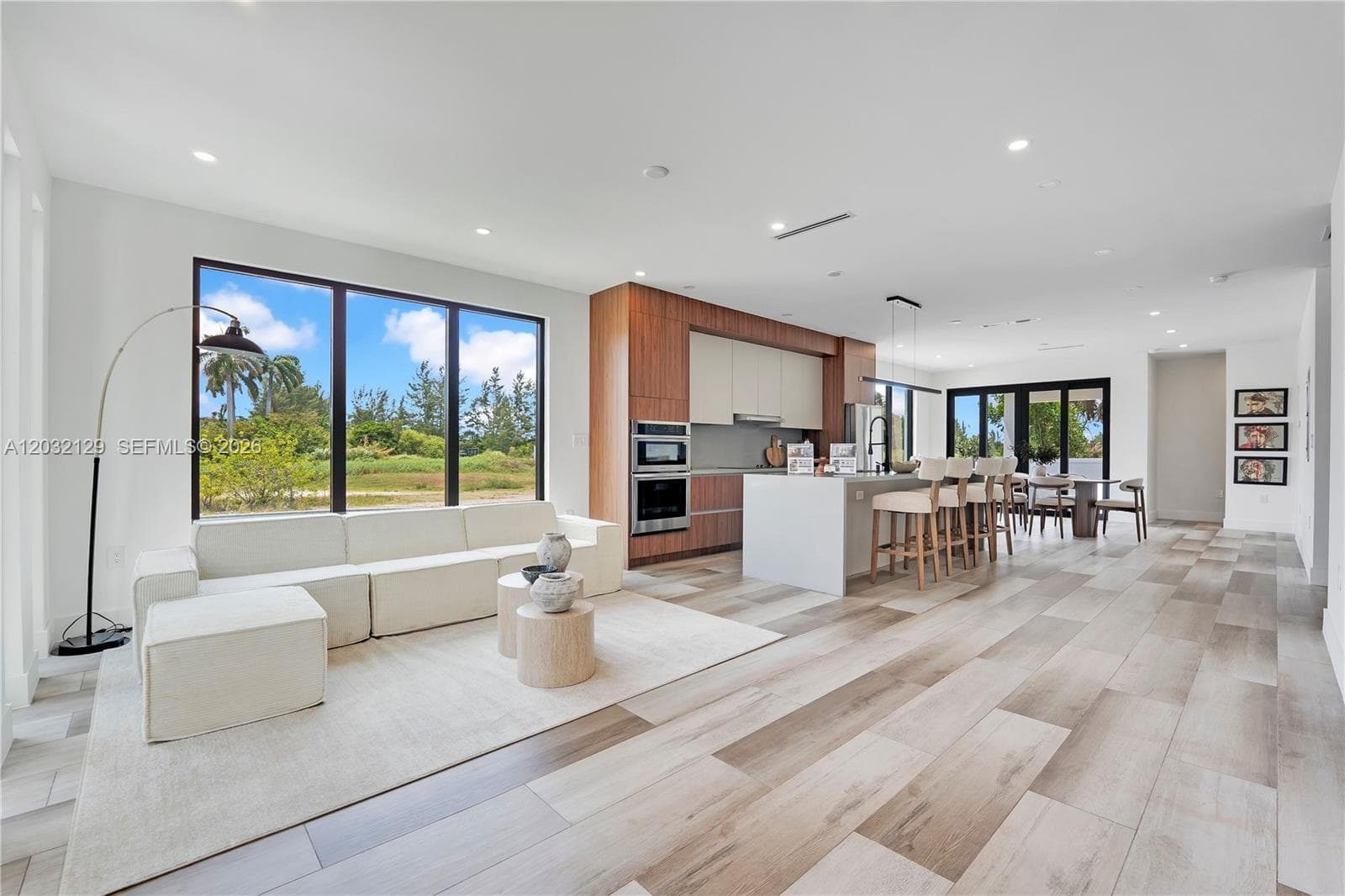 2665 Johnson St, Hollywood, FL 33020 — zdjęcie 4
