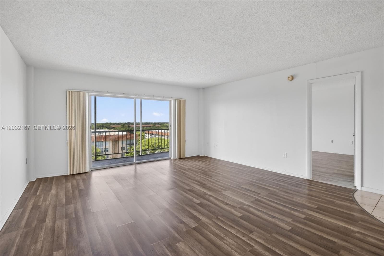 4174 Inverrary Dr # 805, Lauderhill, FL 33319 — zdjęcie 4