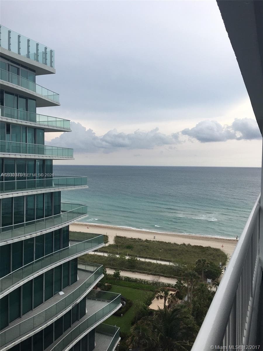 9341 Collins Ave # 1006, Surfside, FL 33154 — zdjęcie 2