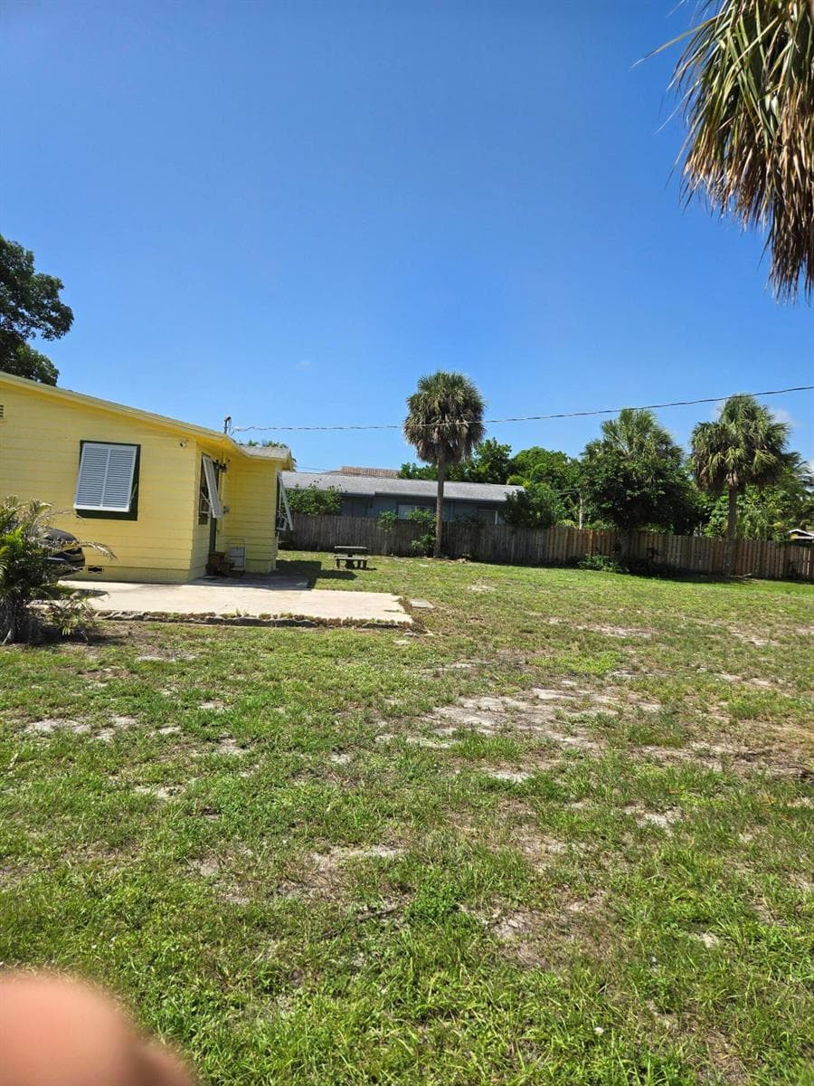 239 NE 18th Avenue, Pompano Beach, FL 33060 — zdjęcie 2