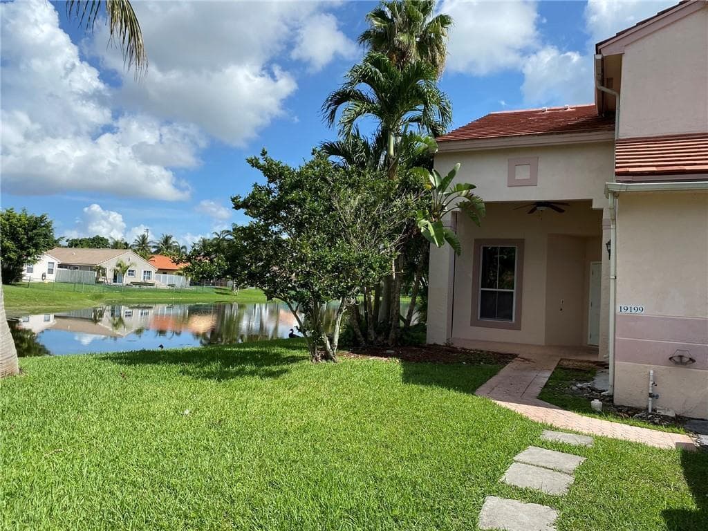 19199 NW 19th Street, Pembroke Pines, FL 33029 — zdjęcie 2