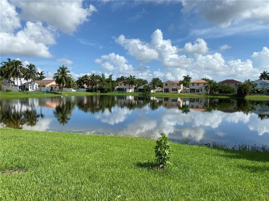 19199 NW 19th Street, Pembroke Pines, FL 33029 — zdjęcie 3