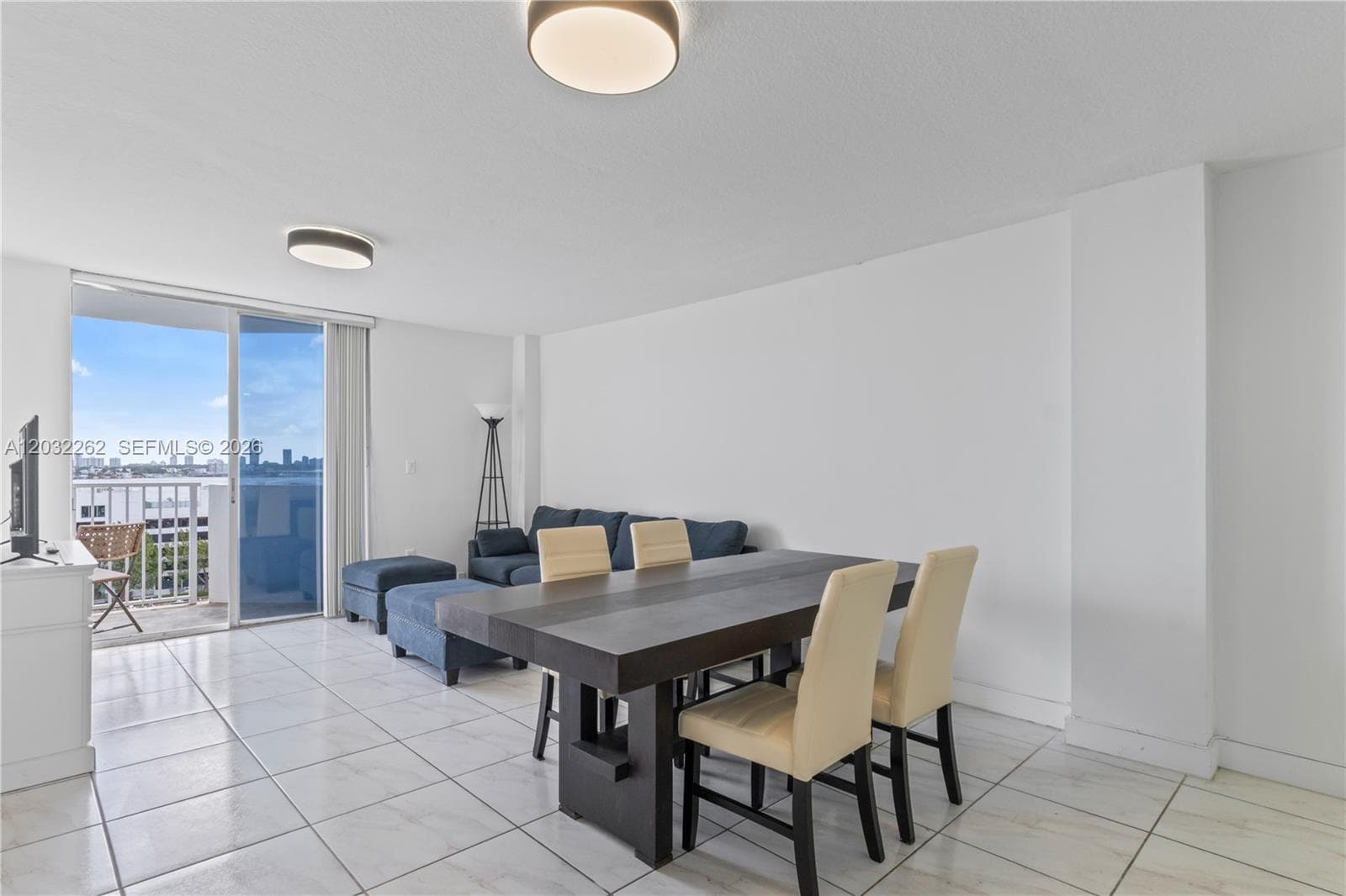 7933 E West Dr # 1025, North Bay Village, FL 33141 — zdjęcie 5