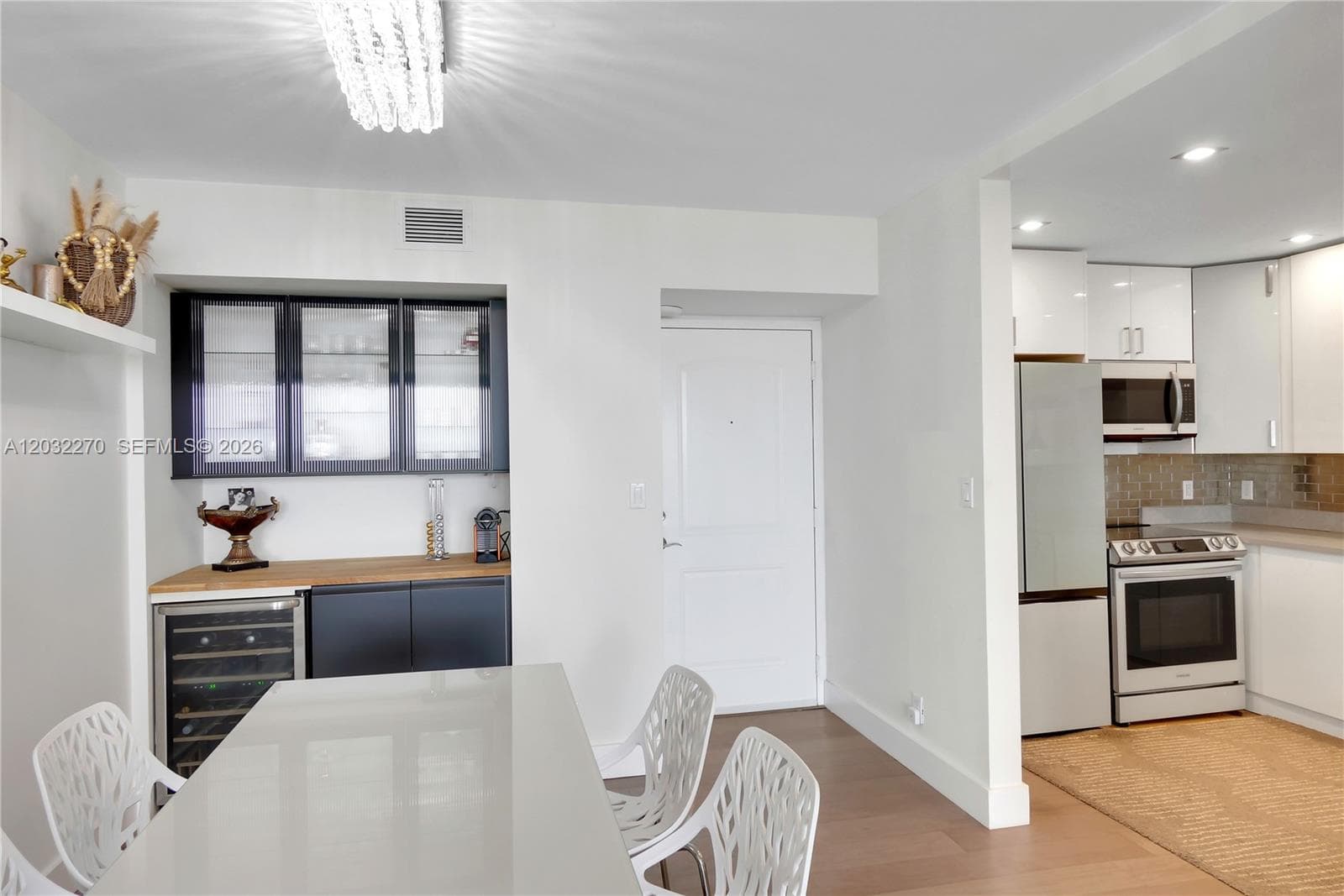 100 Bayview Dr # 1008, Sunny Isles Beach, FL 33160 — zdjęcie 4