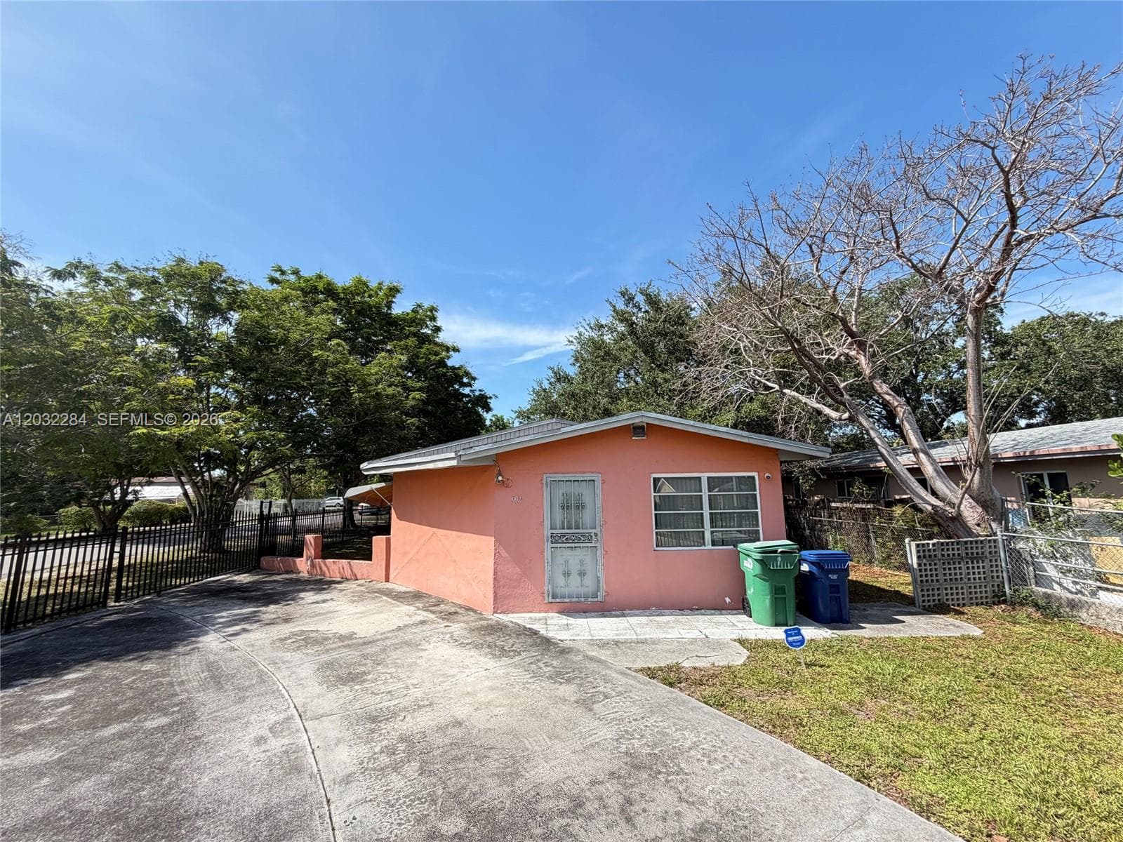 997 NW 116th St, Miami, FL 33168 — zdjęcie 2
