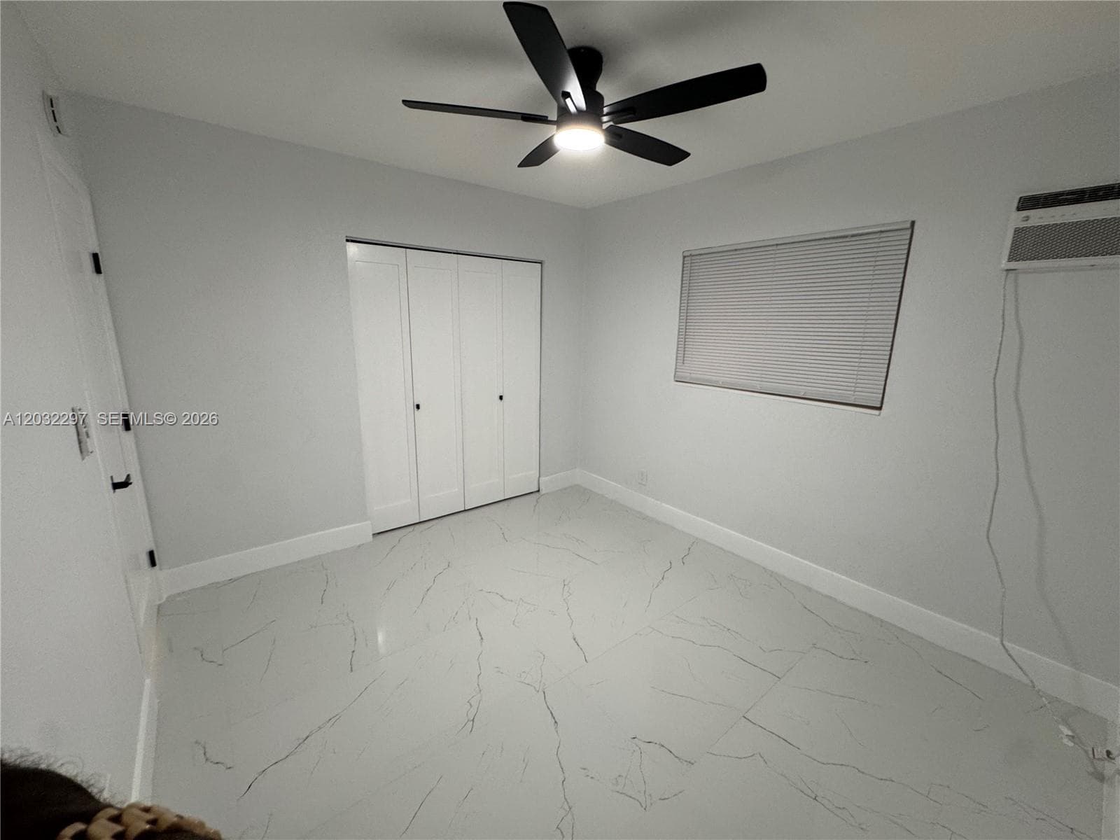 1096 NE 157th Ter, North Miami Beach, FL 33162 — zdjęcie 5