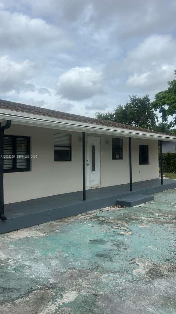 2467 NW 103rd St, Miami, FL 33147 — zdjęcie 2