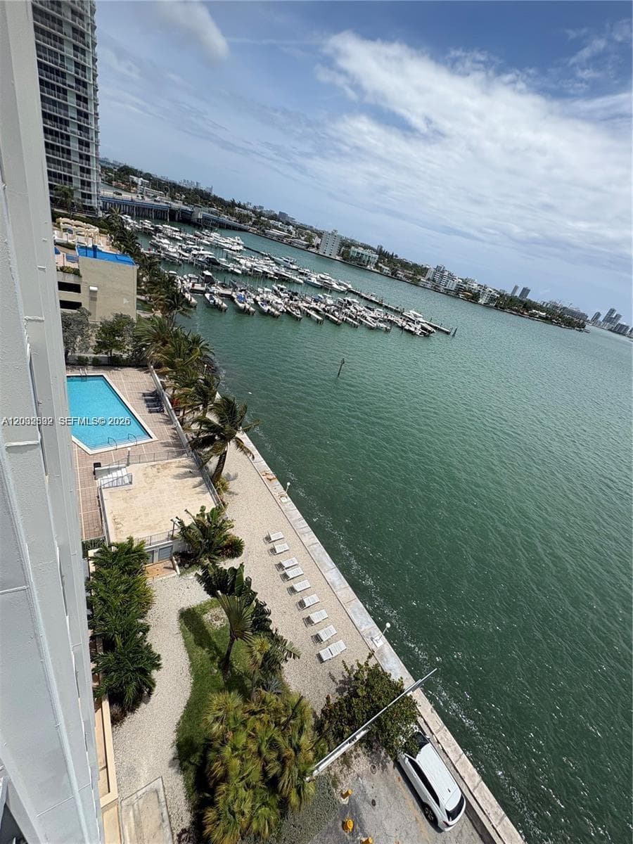 7545 E Treasure Dr # 9H, North Bay Village, FL 33141 — zdjęcie 3