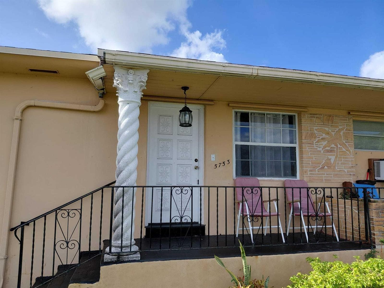 5749-5753 Grant Street, Hollywood, FL 33021 — zdjęcie 2
