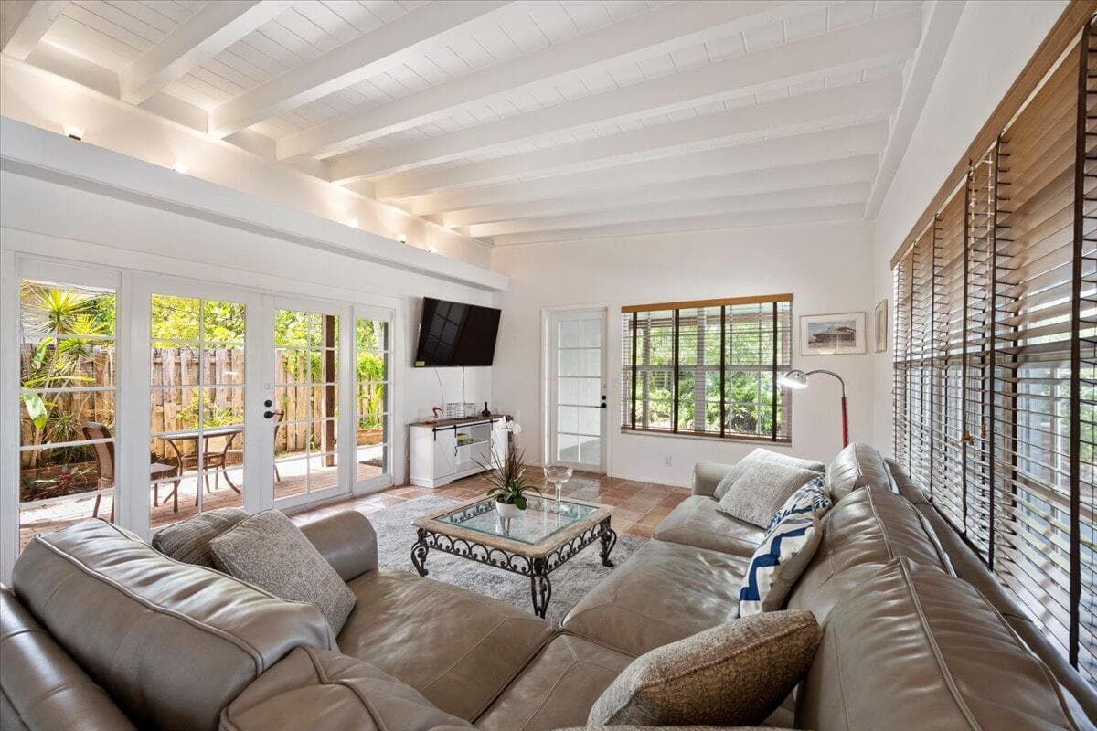 2201 N Lakeside Drive, FL 33460 — zdjęcie 4
