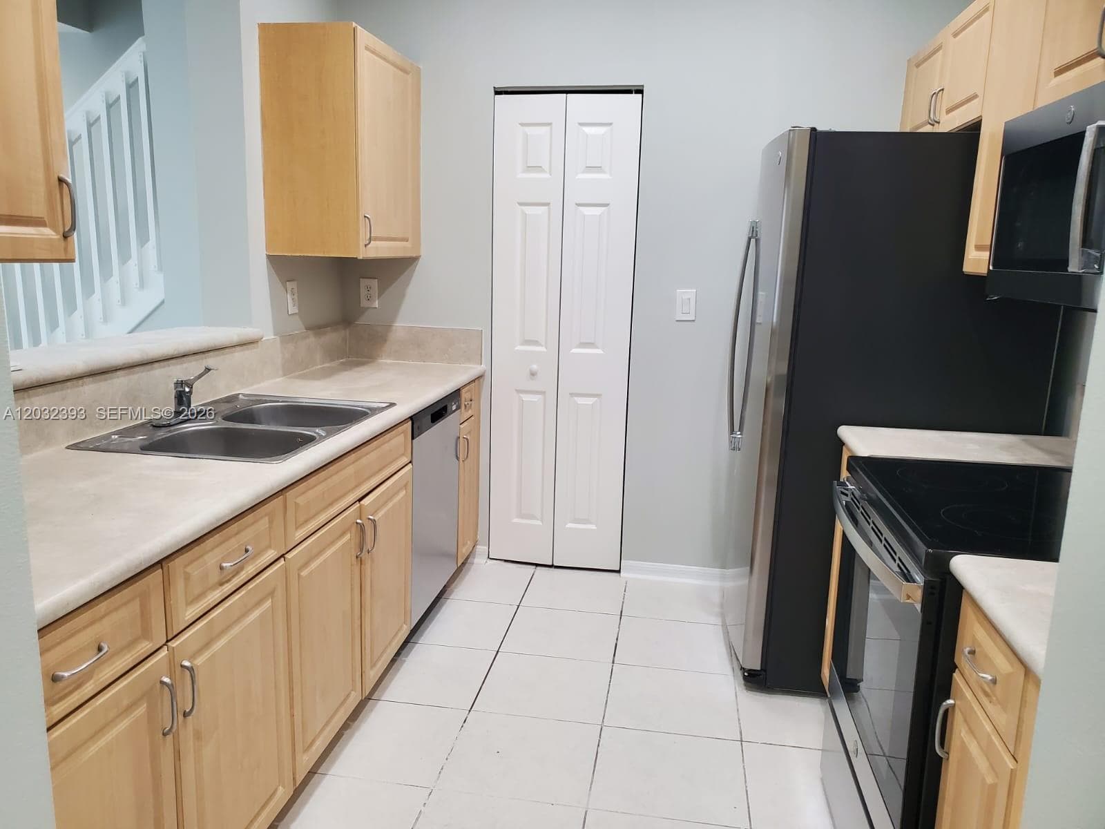 2242 NE 42nd Cir, Homestead, FL 33033 — zdjęcie 5