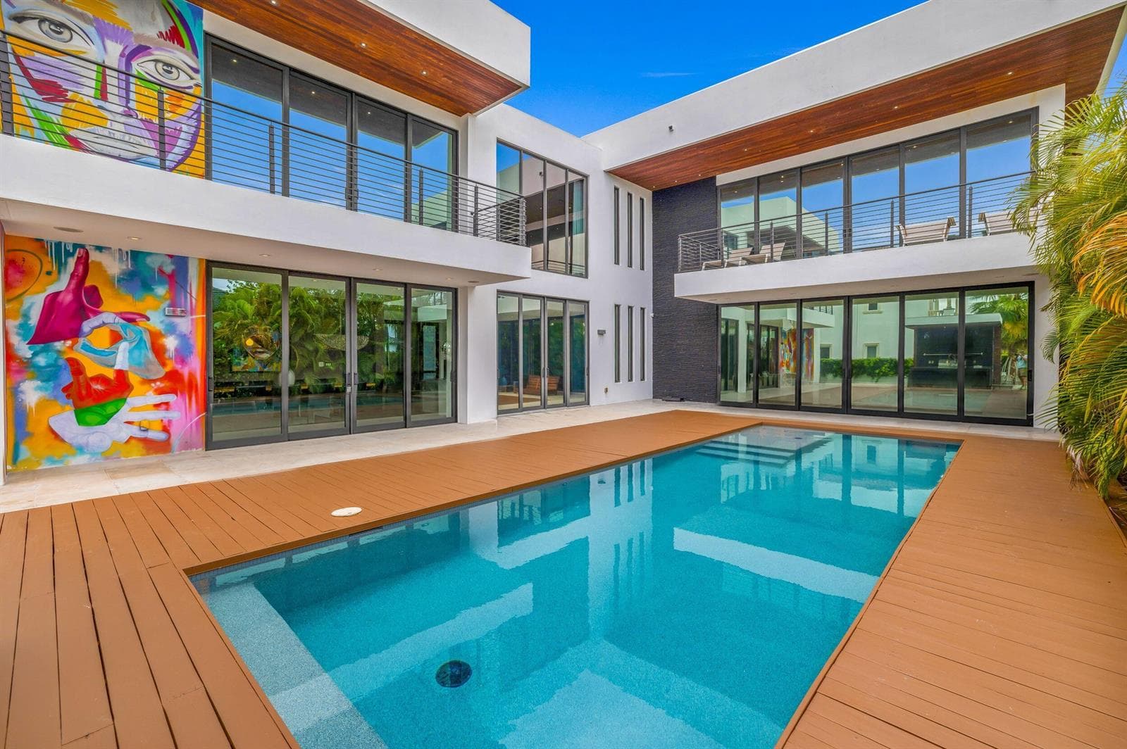 3462 NE 171st Street, North Miami Beach, FL 33160 — zdjęcie 5
