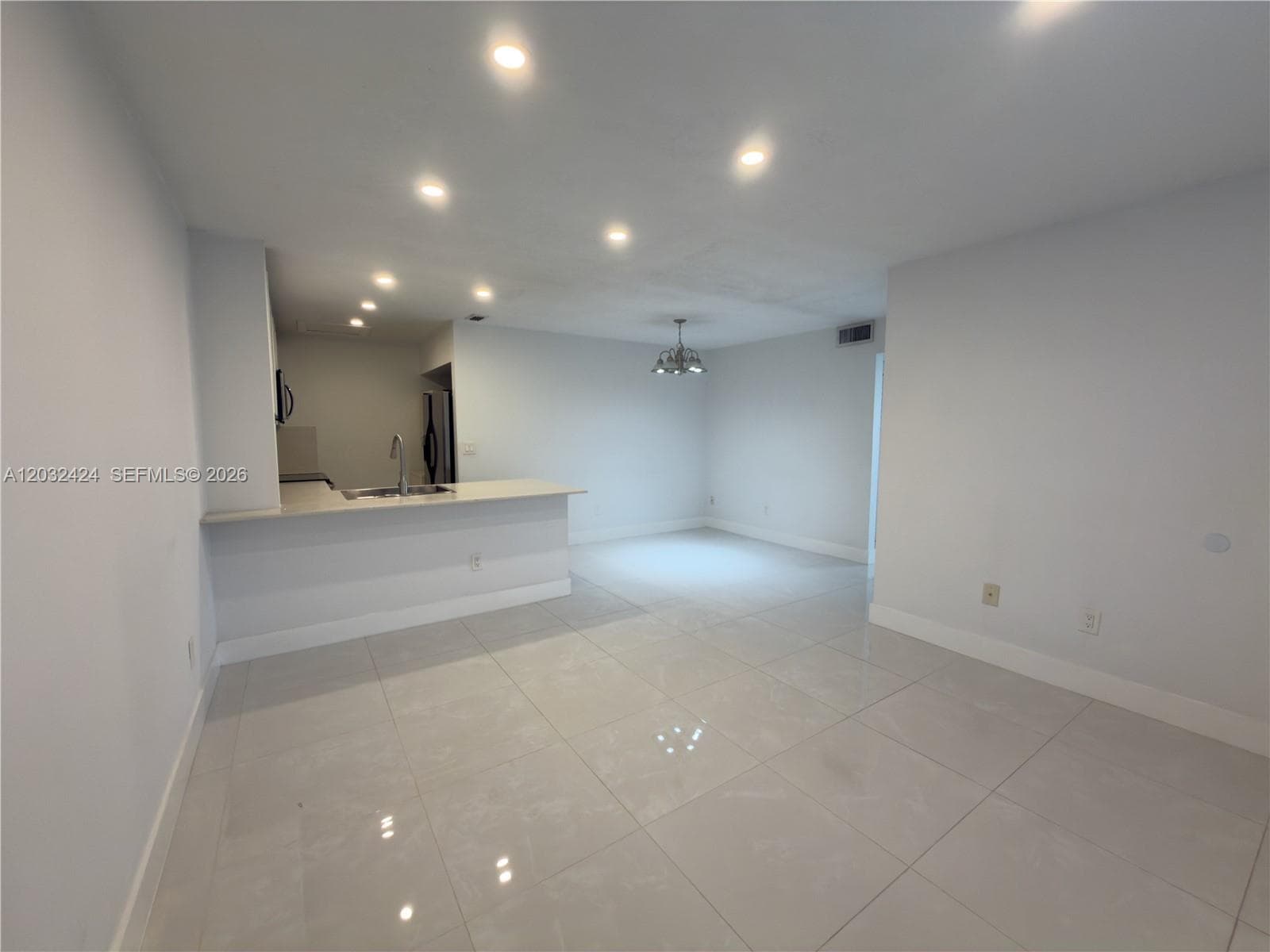 2500 W 67th Pl # 21-26, Hialeah, FL 33016 — zdjęcie 5
