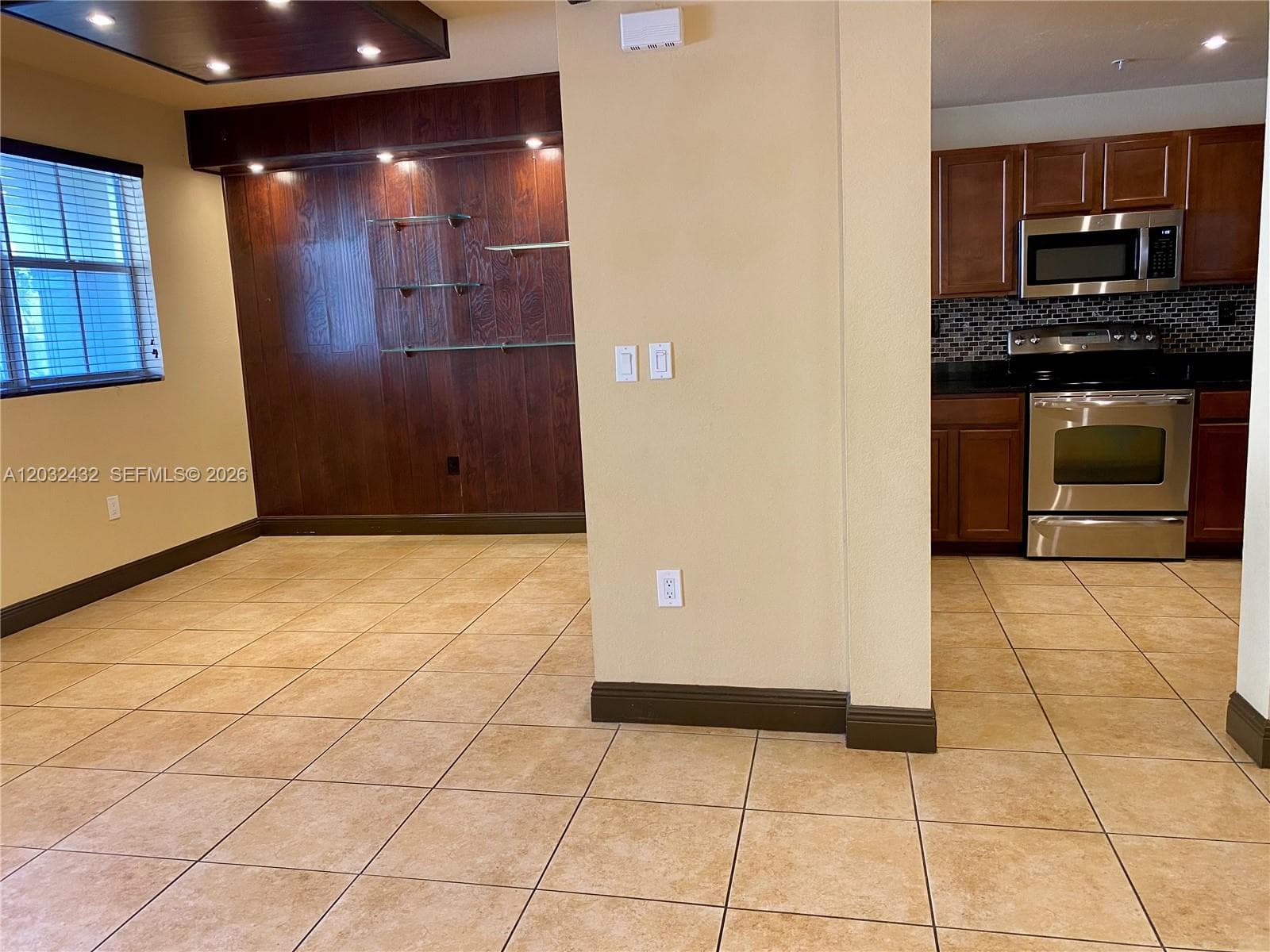 8800 NW 107th CT # 110, Doral, FL 33178 — zdjęcie 5