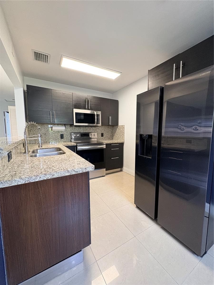 1116 N 61st Ave # 1, Hollywood, FL 33024 — zdjęcie 2