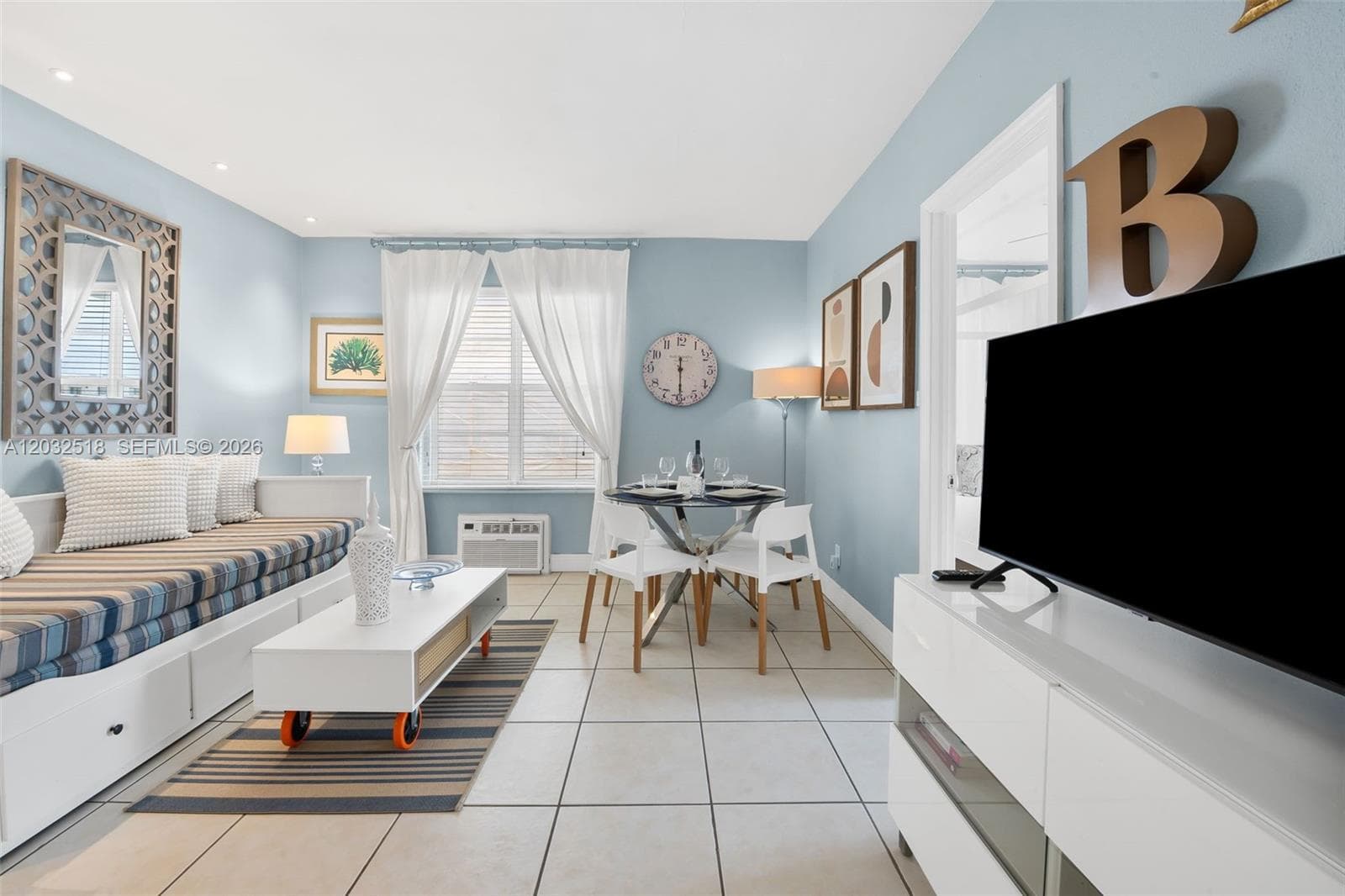 3030 Collins Ave # 4E, Miami Beach, FL 33140 — zdjęcie 2